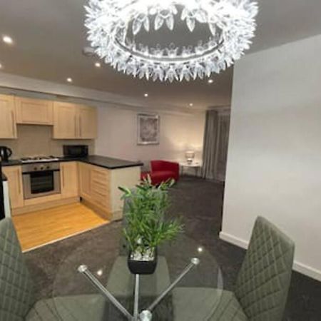 Moda Wigan 2 - Stylish 2 Bed In Central ويجان المظهر الخارجي الصورة