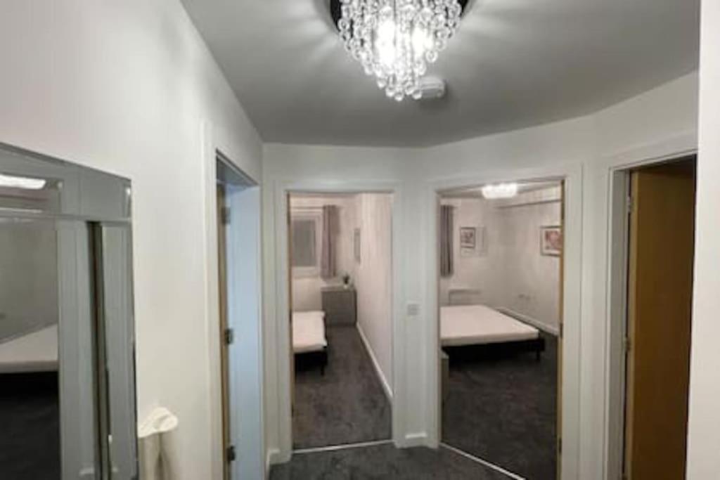 Moda Wigan 2 - Stylish 2 Bed In Central ويجان المظهر الخارجي الصورة